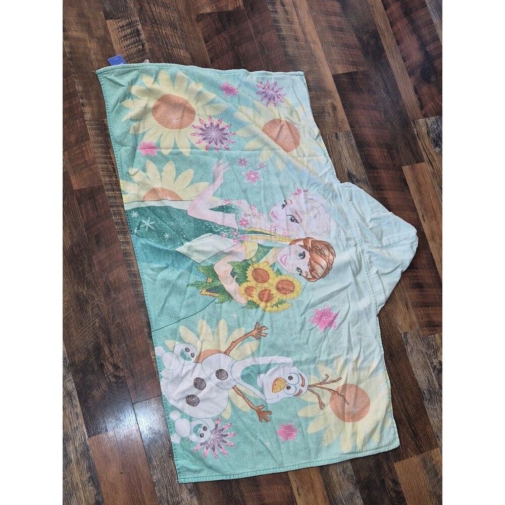 Disney Frozen Mint and Yellow Floral Kids Beach Towel